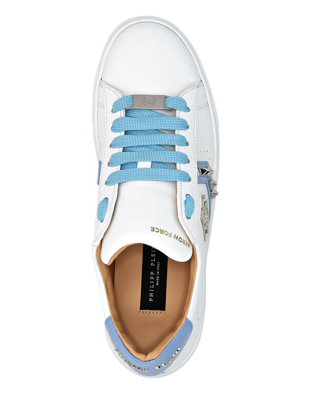 Lo-Top Leather Arrow Force Sneakers