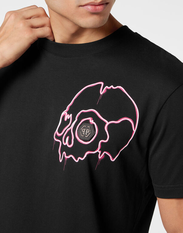 T-shirt Round Neck SS Dripping Skull