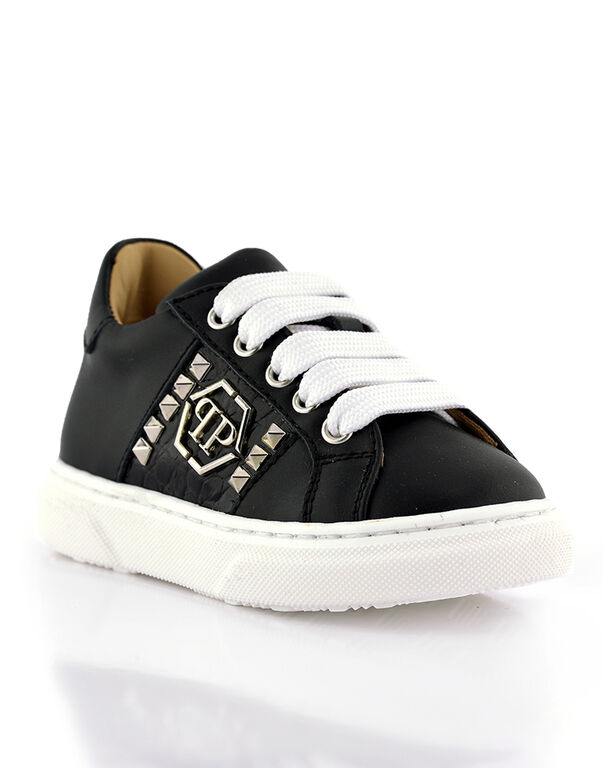SNEAKERS BOX SOLE LACE HEXAGON STUDS