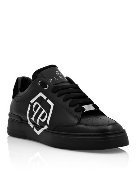 Lo-Top Leather Sneakers Hexagon