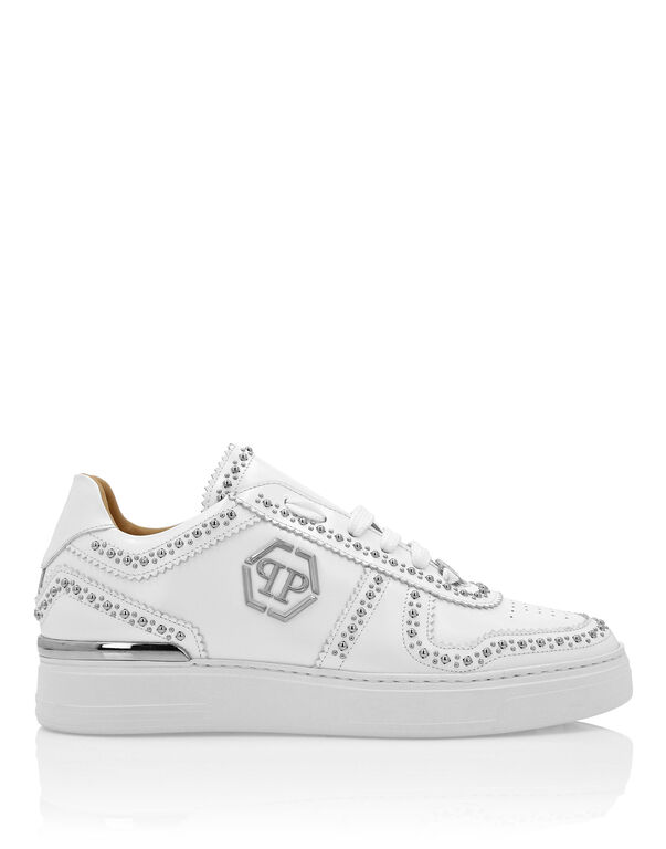 Leather Lo- Top Sneakers