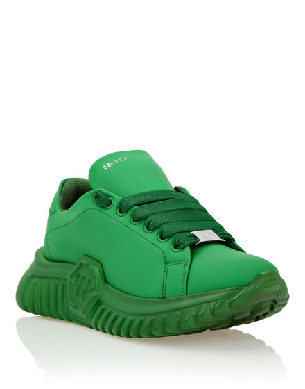 LO-TOP SNEAKERS SUPERSONIC